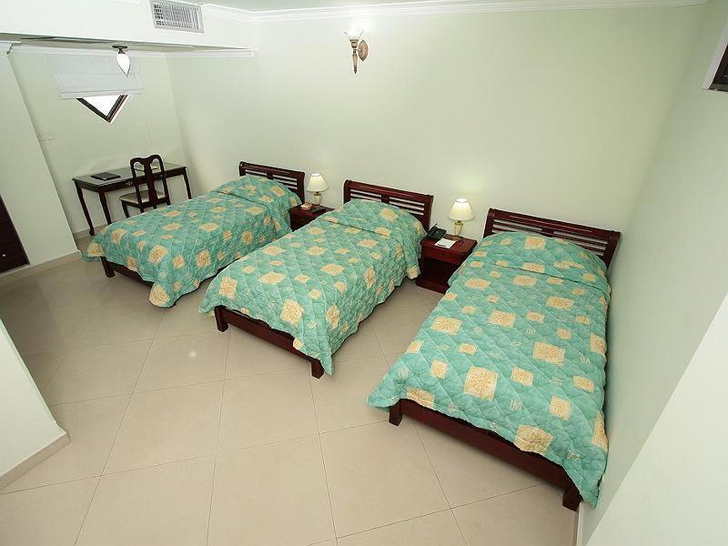 Hotel Intersuites Barranquilla  Exterior photo